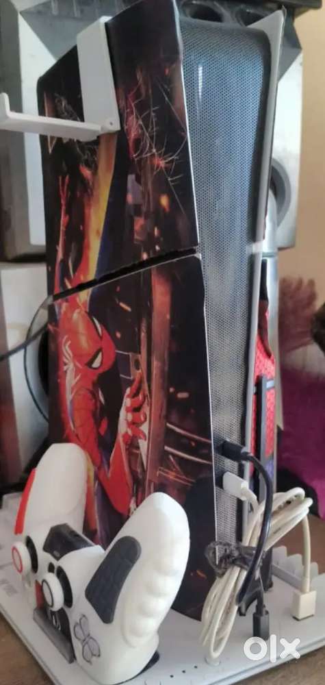 PS5 with disc edition in class condition hardly used in 1 year