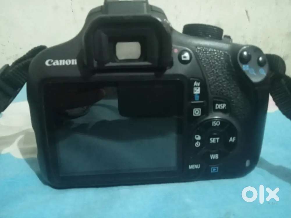 Canon EOS 1200D