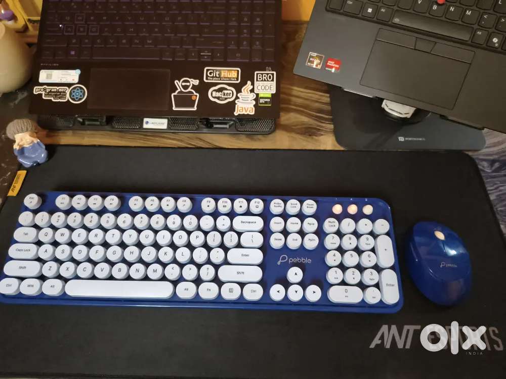 Pebble Digit 002 Wireless keyboard and mouse