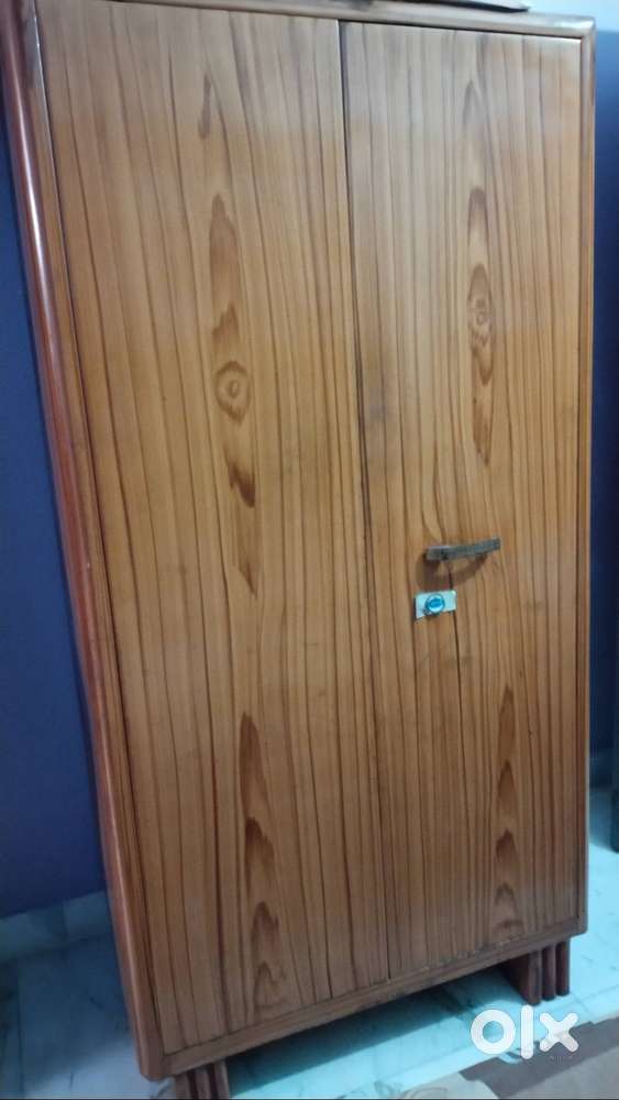 Branded Steel Almirah/wardrobe