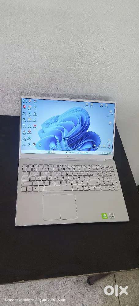 Dell Inspiron 15 5590 Laptop