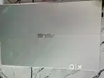 Asus VivoBook 15