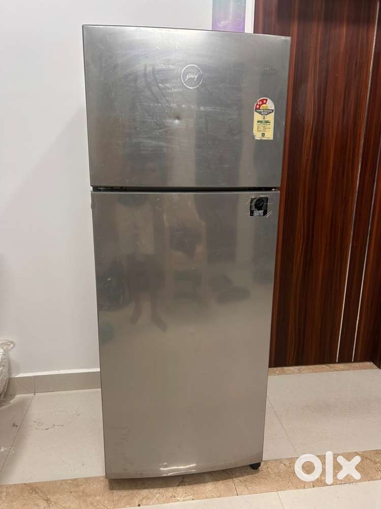 Spacious Double Door Fridge - Like New!