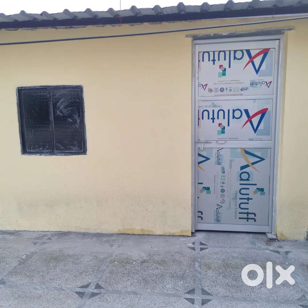 For rent at top floor no car parking