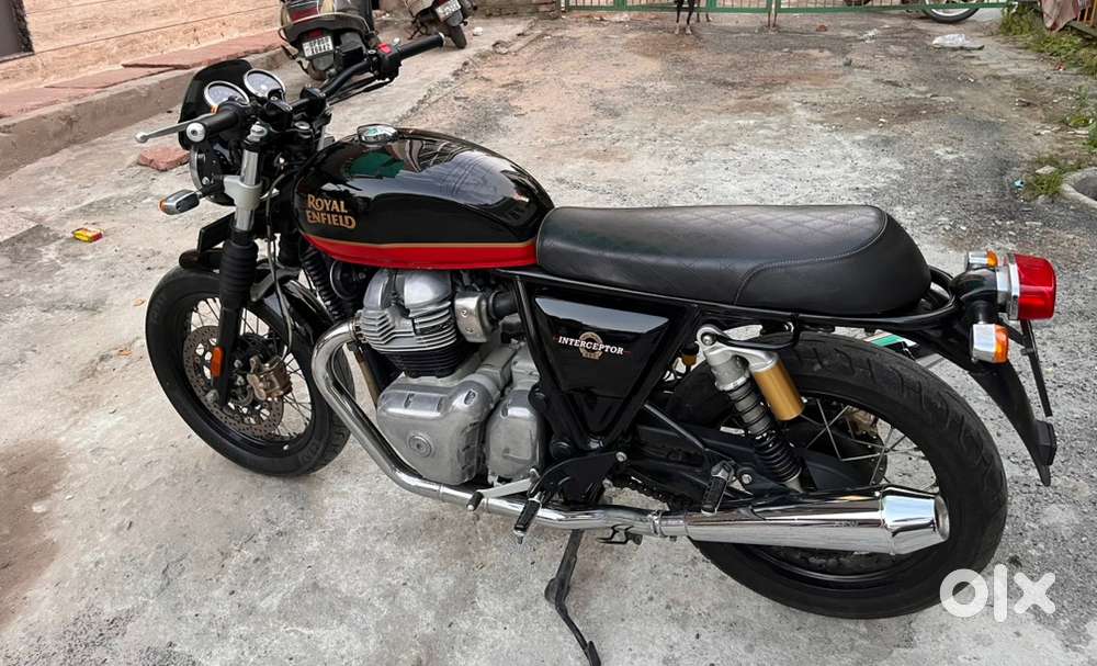 INTERCEPTOR 650 (2021) Rs. 40,000 PLUS ACCESSORIES ADDED