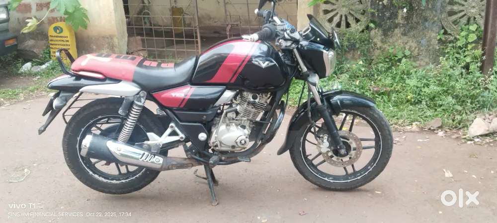 Bajaj Vikrant 150 CC black and Red