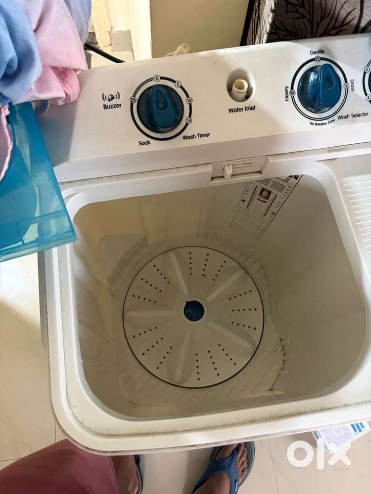 Chroma Semi Automatic WashingMachine for Sale