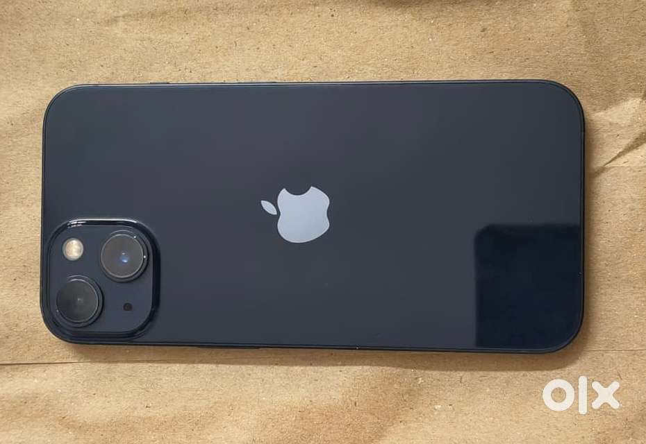 I phone 13 - 128 gb - mint comdition , single user , no replacement,