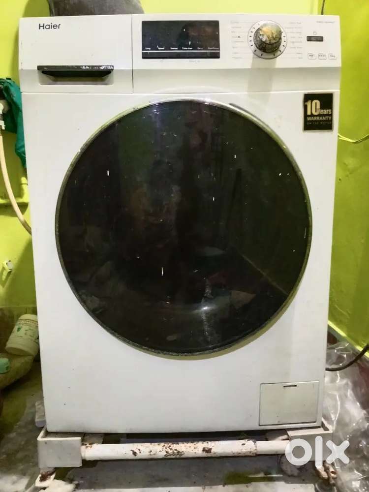 Fully automatic front load washing machine