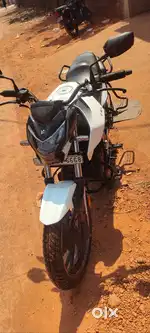 Xtreme 160r white colour