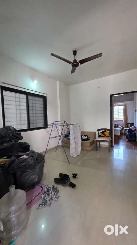 1 BHK Semi-Furnished Flat for Rent in KP Annexe