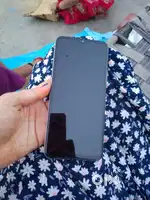 Phone acchi condition mein hai chalu hai koi Kami Nahin Hai