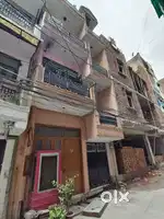 42.5 Sq Yds Independent 3 Floor House sale in JainPark In 20 foot Rd