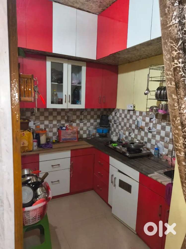 2bhk full furnish luxury flat Nehru enclave near lohiya park chauraha.