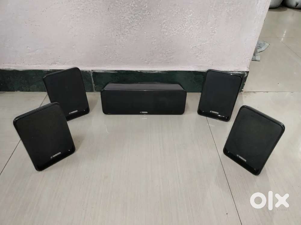 YAMAHA speakers ( 5.0 )