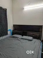 King size cot for sale