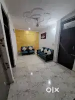 3 BHT FLOOR WITH CAR PARKING NEAR 100 FT