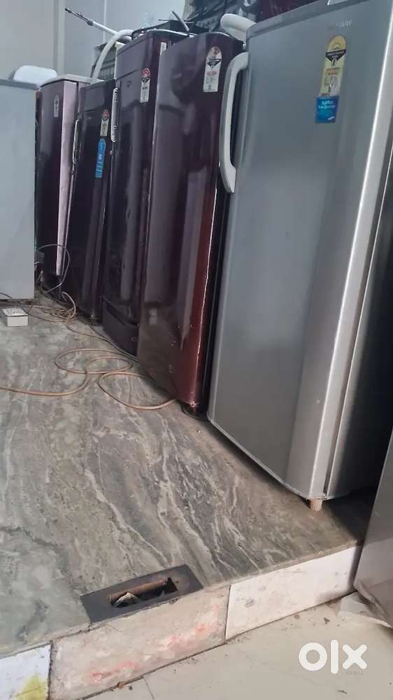 Single door fridge available