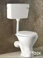 Ceramic Floor Mounted Western Toilet Commode with 7 meter water pipe