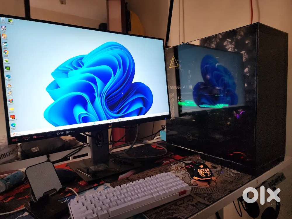 Ryzen 5 5600F  RTX 3070 Ti  High Performance Gaming/Editing PC