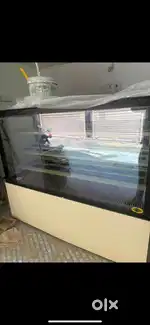 Western Display dessert counter with cooling and lights