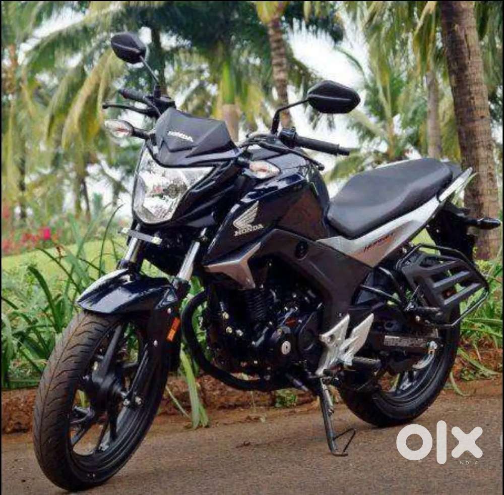 HondaUnicorn 160CC,
2016 model,
Rs:50K, 40000Km, Black, Cal:99bb3oo9oo