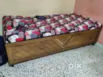 New Wooden 1 Bed with Storage 3x6 feet size, 3x6 ફૂટ સેટી સ્ટોરેજ સાથે