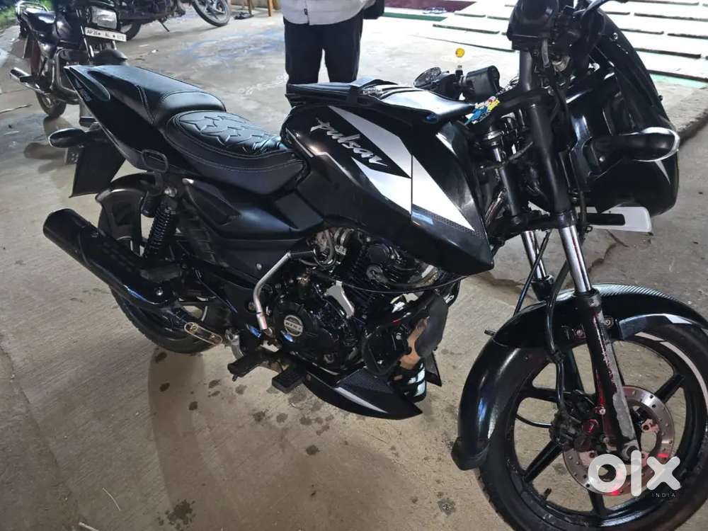 Pulsar 125