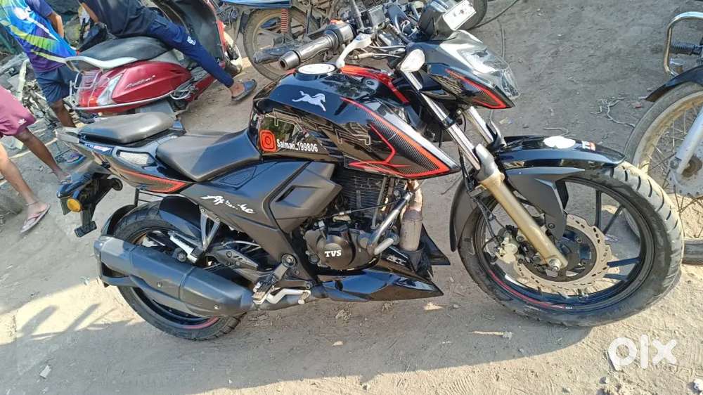 Tvs rtr want to sell urgently anyone need please let me know