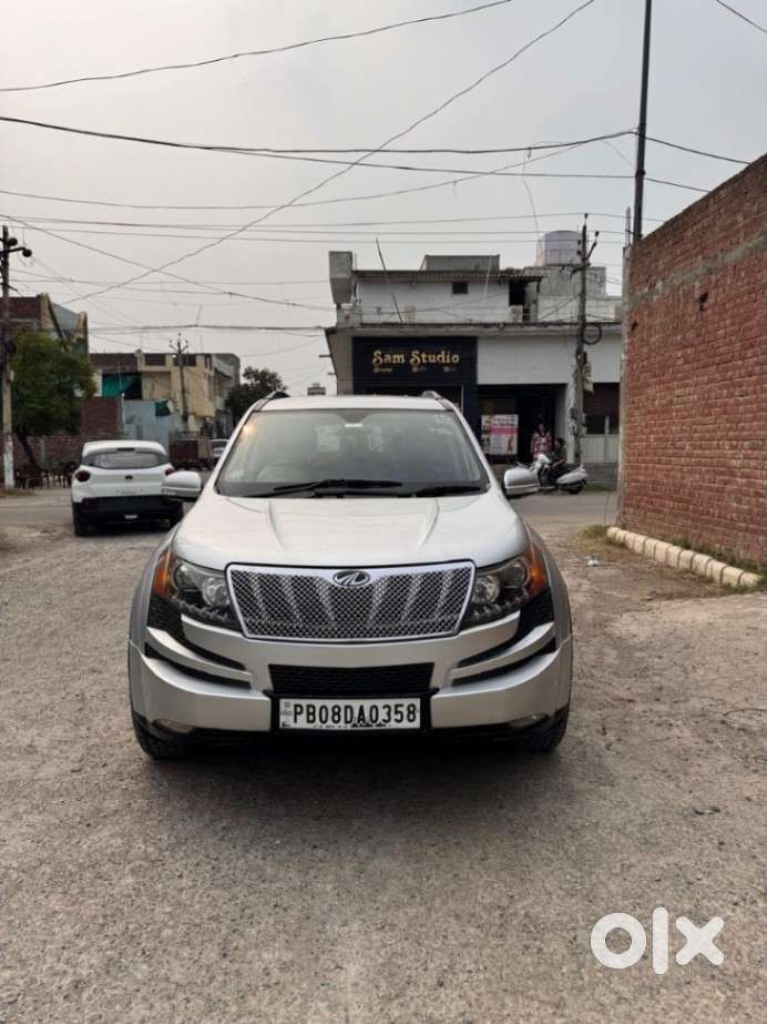 Mahindra XUV500 2011-2015 W6 2WD, 2015, Diesel