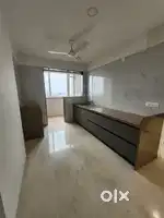 City center mall 4 Bhk Flat For Sale