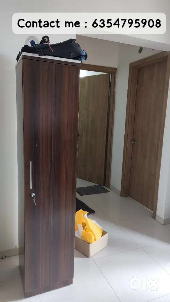 Wardrobe almari