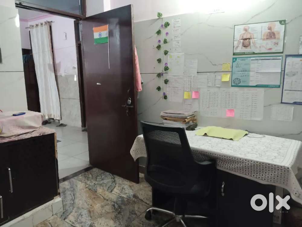 Gold cost in meerut cantt