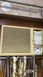 Daewoo 1.5 ton window ac.