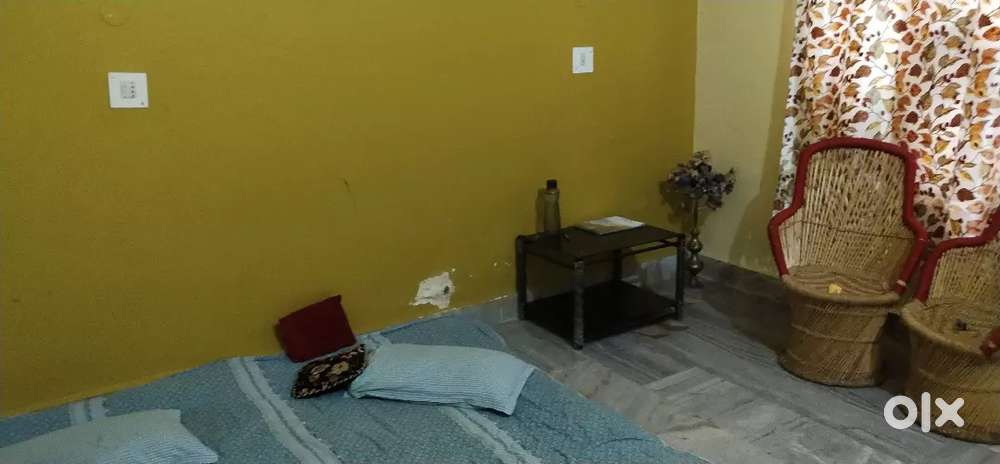 Fully furnished 2 room lobby kitchen bath Gandhi Nagar