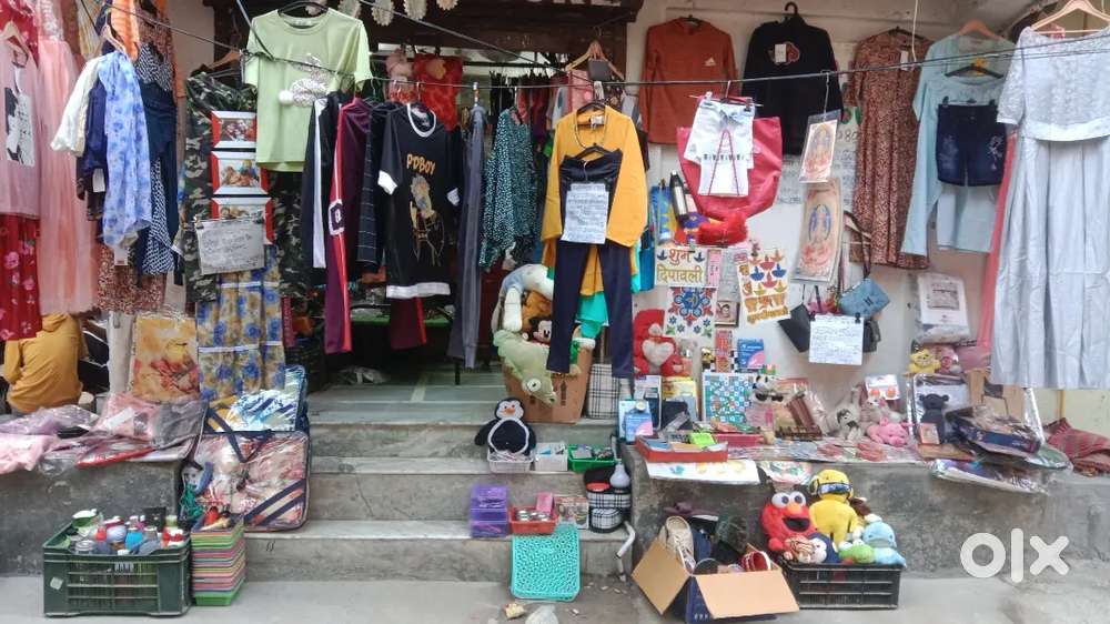 Sale all stock lot