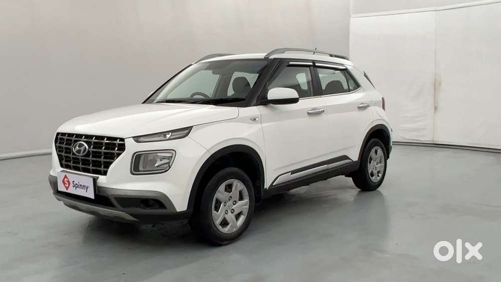 Hyundai Venue S 1.2 Petrol, 2022, Petrol