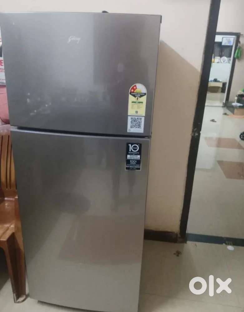 Godrej 223 L Frost Free Double Door 3 Star Convertible Refrigerator