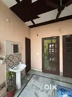 1 room set is available for rent