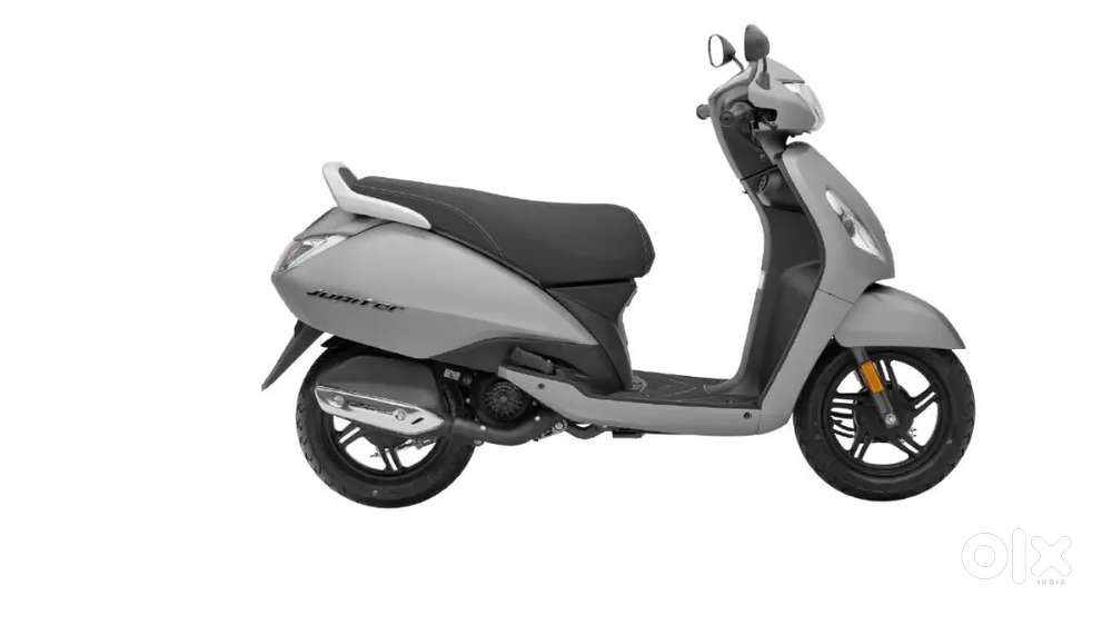 Scooter for Daily rent available