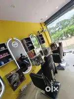New saloon 15days before opend