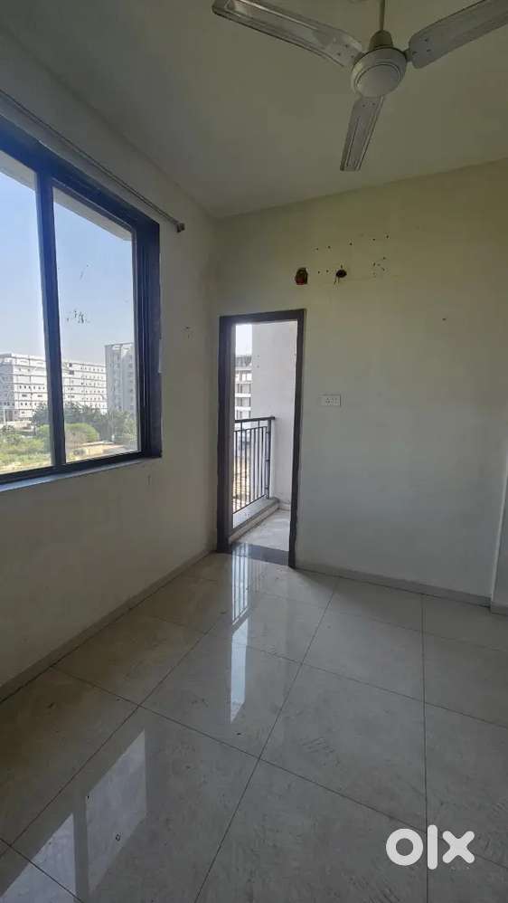 2bhk flat available at avanti vihar 16k rent