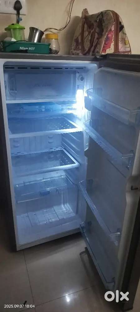 Tata croma fridge