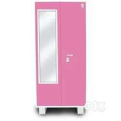 Almirah for sale in Shapoorji