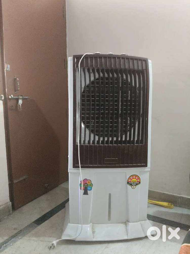 Almost New 90L Water Cooler (5-Star Rated) – ₹4000