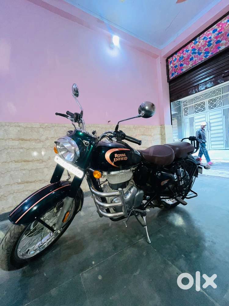 Royal Enfield Classic 350 • 2022 • Only 3000 KM