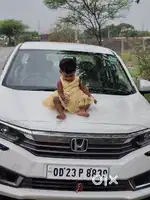 Honda Amaze 2023 Petrol 17000 Km Driven