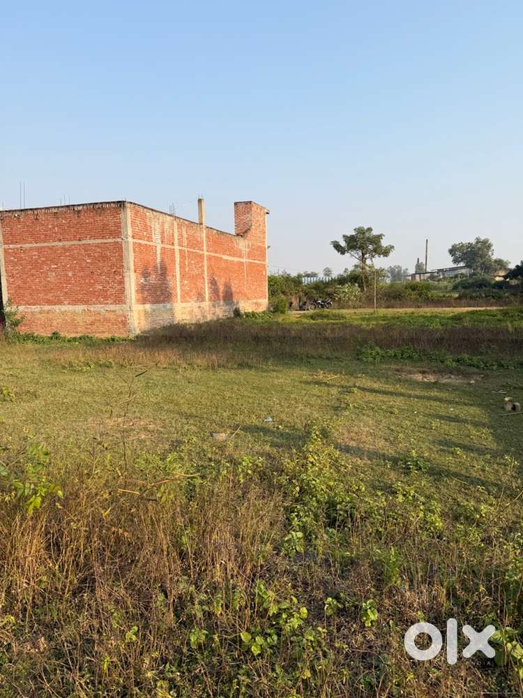 Plot for sale near pandit deendayal new bus stand behind maruti show