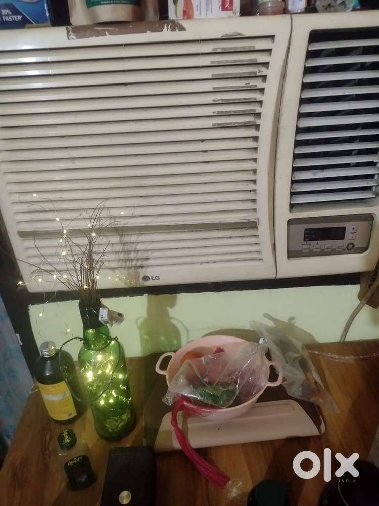 Lc window ac