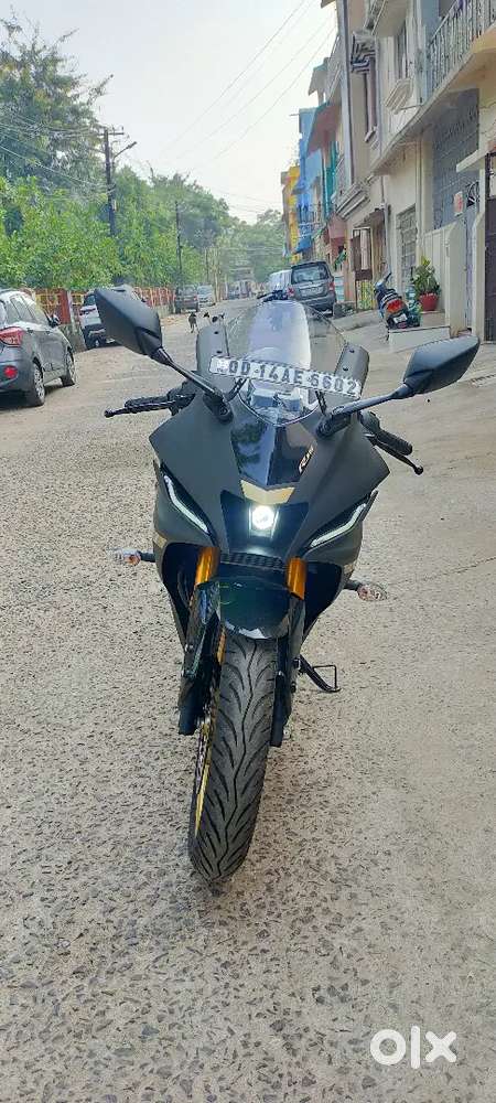 Less used Top speed powerful fuel efficient racing bike on sale